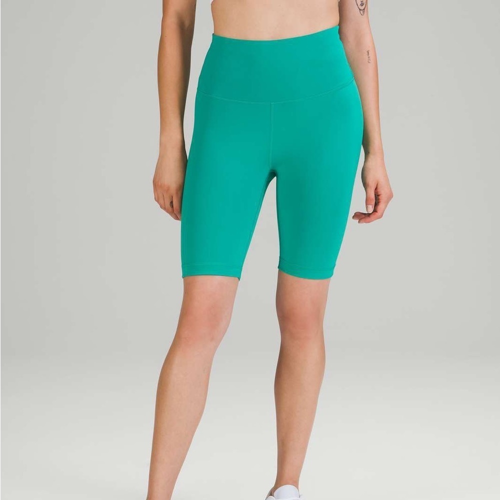 Lululemon Wunder Train High Rise Short 8" Maldives Green SZ 4